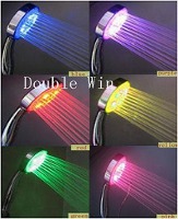 LEDの癒しの光が新しいバスタイムを提案します!
